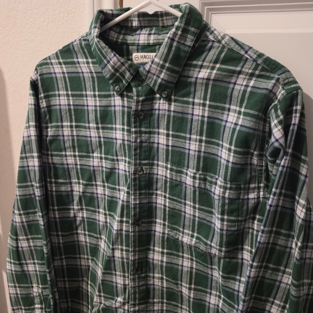 Magellan Outdoors Mens Green White Plaid Flannel Button Down Shirt Large L